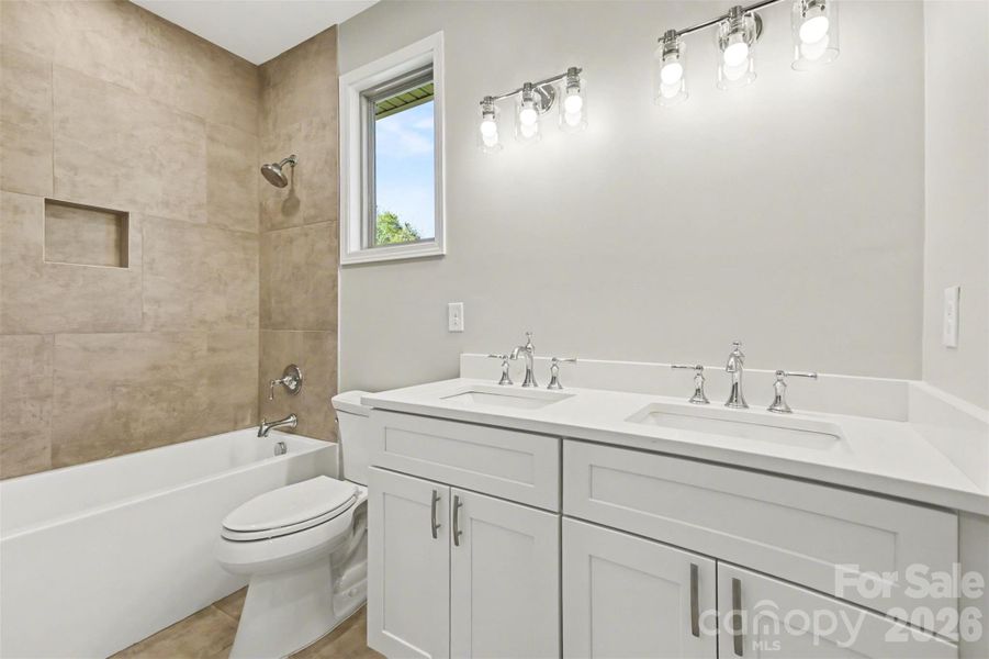 Furnished interior view inside a new home in , Charlotte (Image 12).