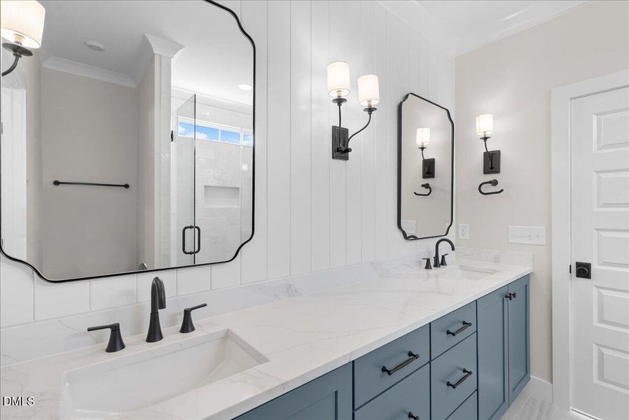 19-DSC03085 19-DSC03085