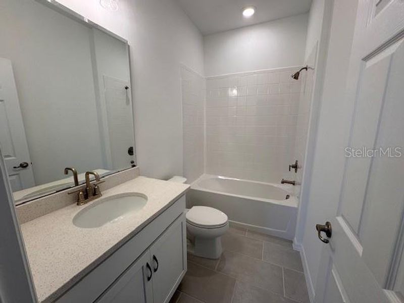 Furnished interior view inside a new home in Cypress Bluff, Groveland (Image 4).