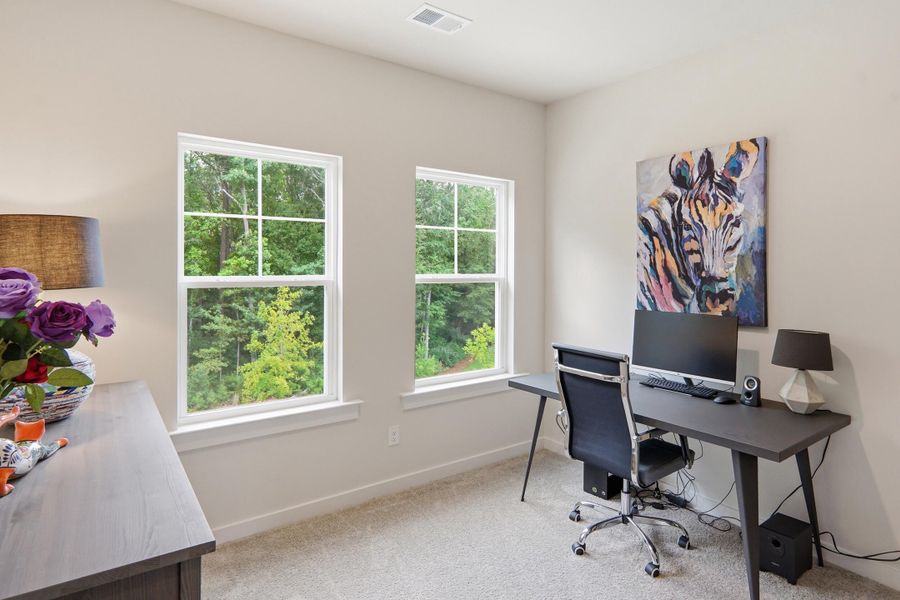 Furnished interior view inside a new home in , Hanahan (Image 33).