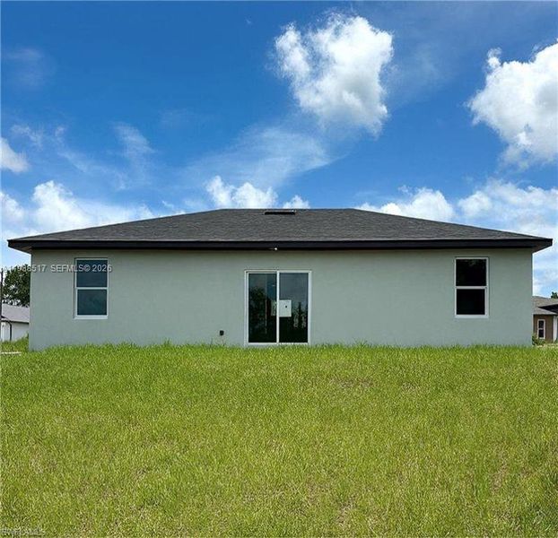 Exterior details and patio area of a home in , Lehigh Acres (Image 16).
