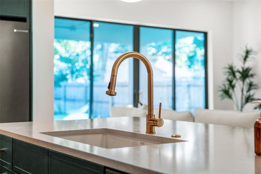 Close-up of interior finishes inside a home in College Park, Orlando (Image 21).