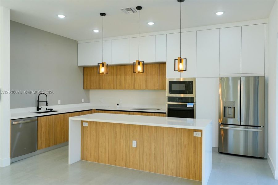 Furnished interior view inside a new home in , Cape Coral (Image 55). Furnished interior view inside a new home in , Cape Coral (Image 55).