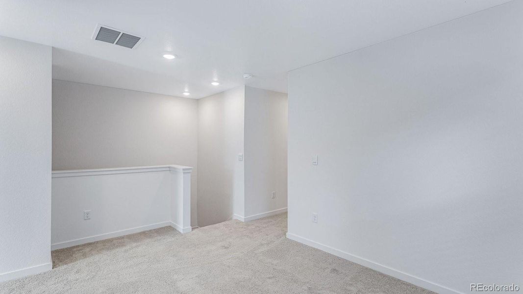 Spacious, unfurnished interior of a new home in Revere at Johnstown, Johnstown (Image 25). Spacious, unfurnished interior of a new home in Revere at Johnstown, Johnstown (Image 25).