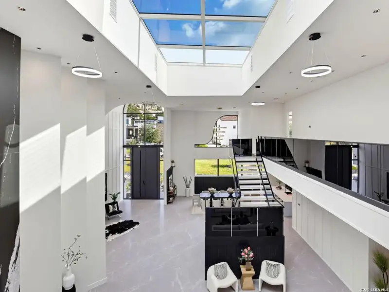 Image 69 of a home in .