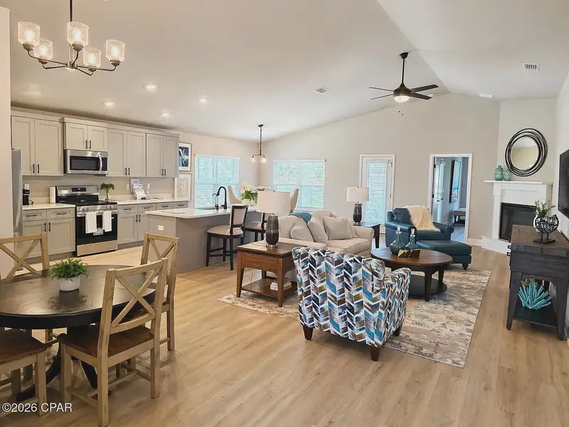 Furnished interior view inside a new home in College Station, Panama City (Image 3).