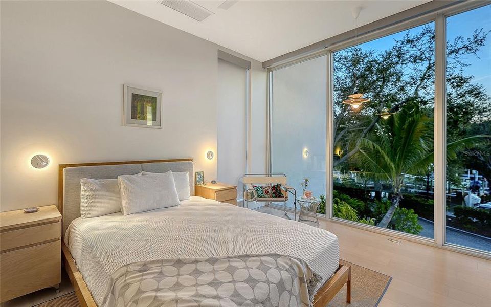 Furnished interior view inside a new home in , Sarasota (Image 7).