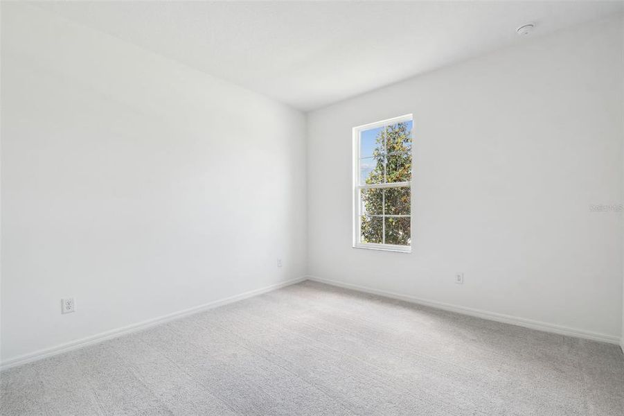 Spacious, unfurnished interior of a new home in Cascades at Southern Hills, Brooksville (Image 36).