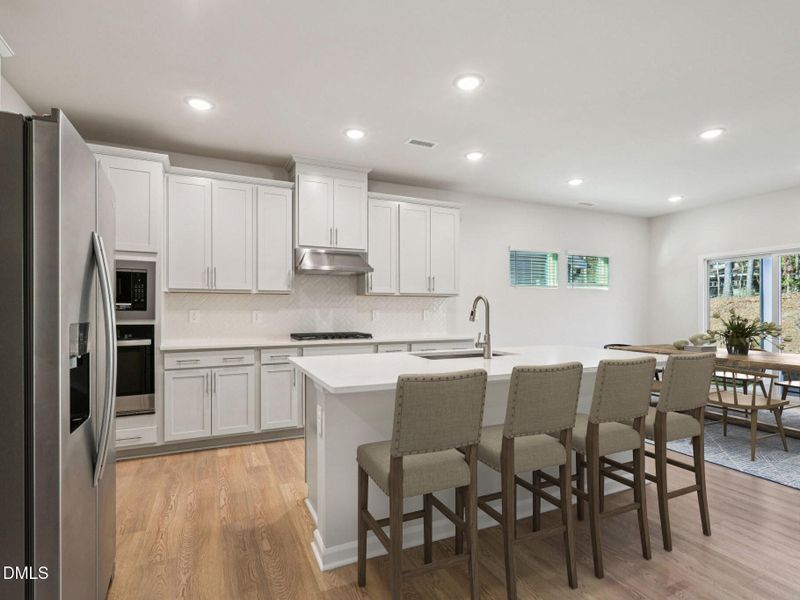 10customraleighoakmanor145klamathdrgarne