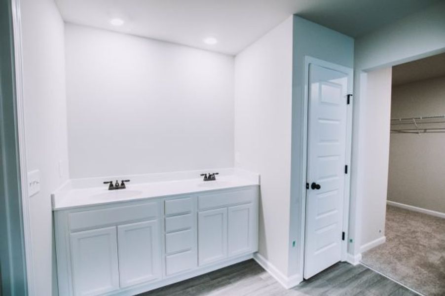Representative furnished interior of a home built from the Reynolds by Piedmont Residential in Hampton Ridge, Jefferson (Image 9).