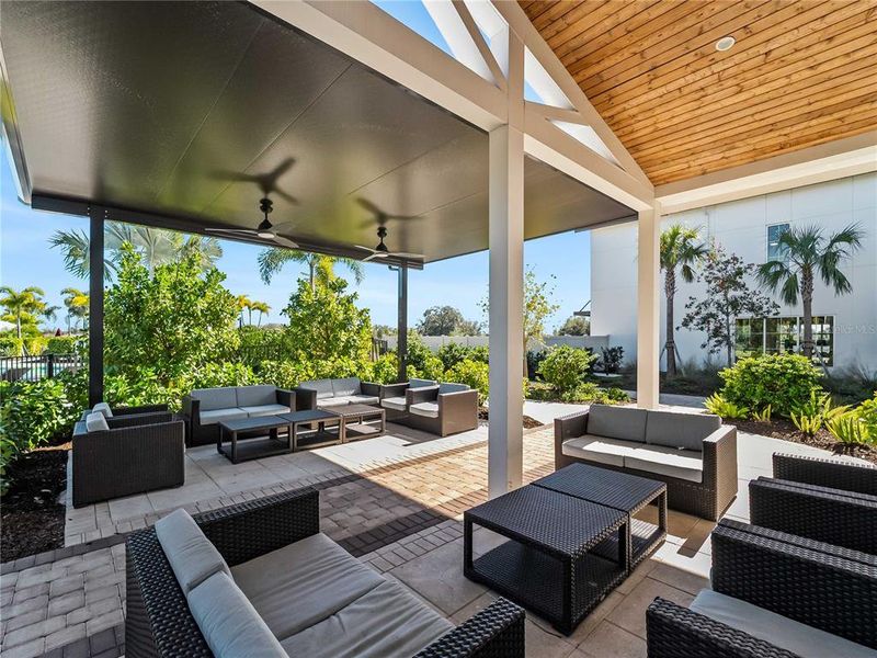 Exterior details and patio area of a home in Star Farms at Lakewood Ranch, Bradenton (Image 27).