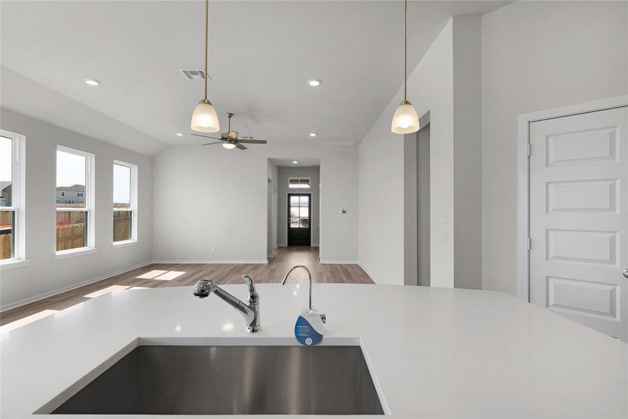 *PHOTO REPRESENTATIVE OF FLOORPLAN ONLY* *PHOTO REPRESENTATIVE OF FLOORPLAN ONLY*