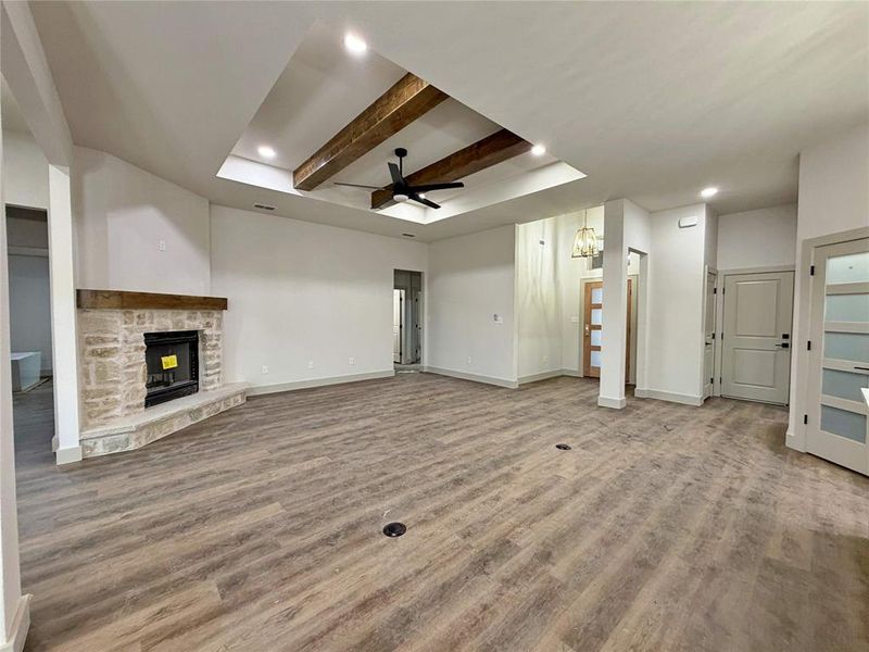 Spacious, unfurnished interior of a new home in , Abilene (Image 18).