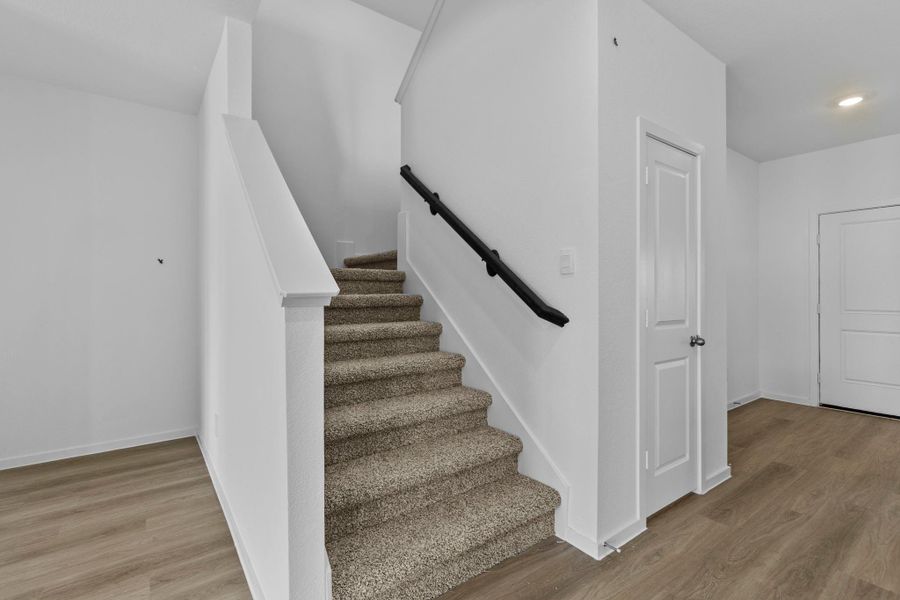 Spacious, unfurnished interior of a new home in Maple Woods, Hockley (Image 15). Spacious, unfurnished interior of a new home in Maple Woods, Hockley (Image 15).