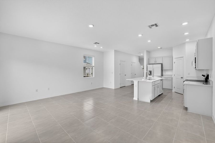 Spacious, unfurnished interior of a new home in Firethorn, Parrish (Image 11). Spacious, unfurnished interior of a new home in Firethorn, Parrish (Image 11).