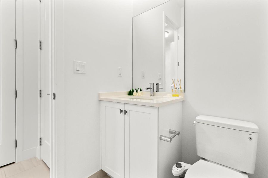 Furnished interior view inside a new home in , Boca Raton (Image 59). Furnished interior view inside a new home in , Boca Raton (Image 59).