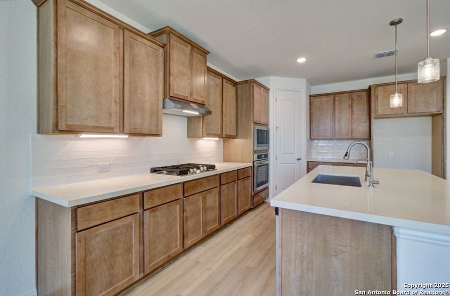 Furnished interior view inside a new home in Meyer Ranch – Premier, New Braunfels (Image 8).