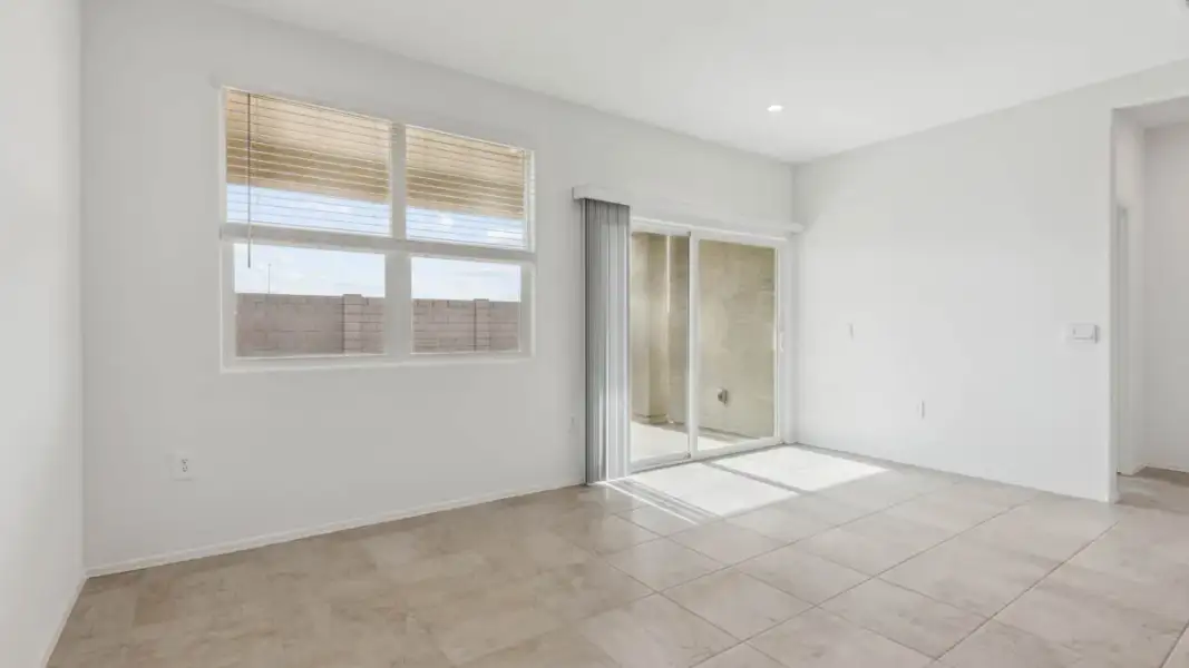 Spacious, unfurnished interior of a new home in Carlton Commons, Casa Grande (Image 15). Spacious, unfurnished interior of a new home in Carlton Commons, Casa Grande (Image 15).