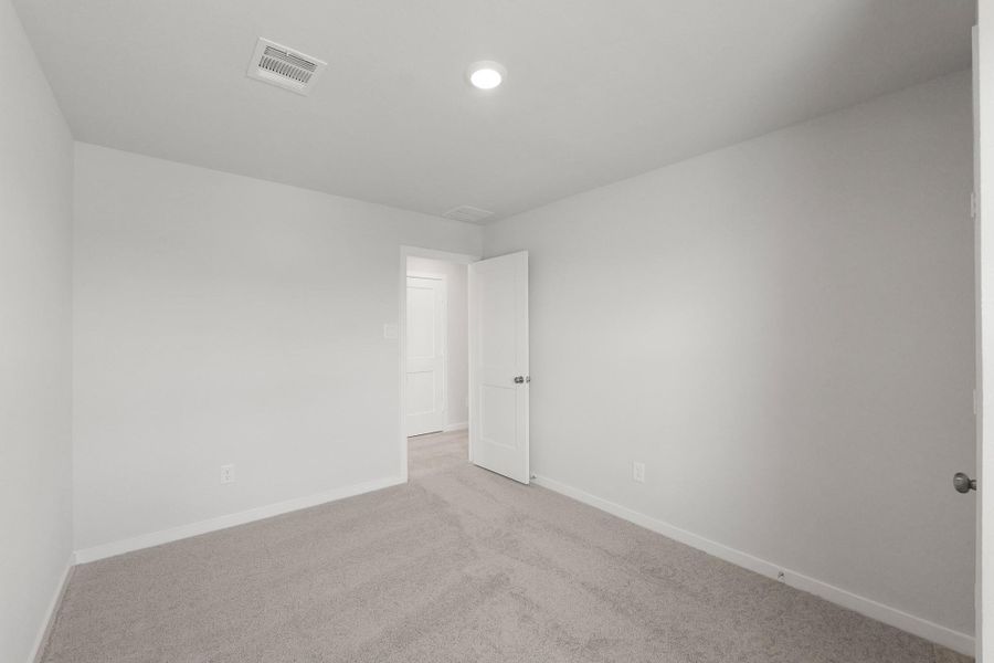 Image 5 of a home in The Villages at Westpointe. Image 5 of a home in The Villages at Westpointe.