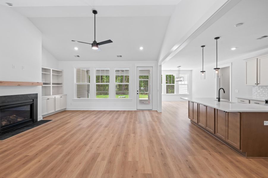 Spacious, unfurnished interior of a new home in Charleston County Homes, Awendaw (Image 18).
