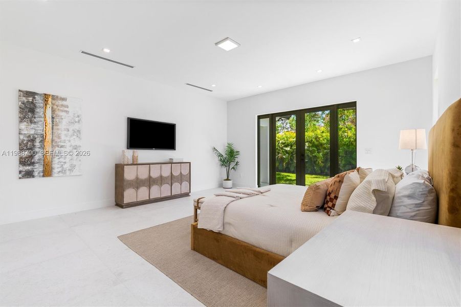 Furnished interior view inside a new home in , Cutler Bay (Image 6).