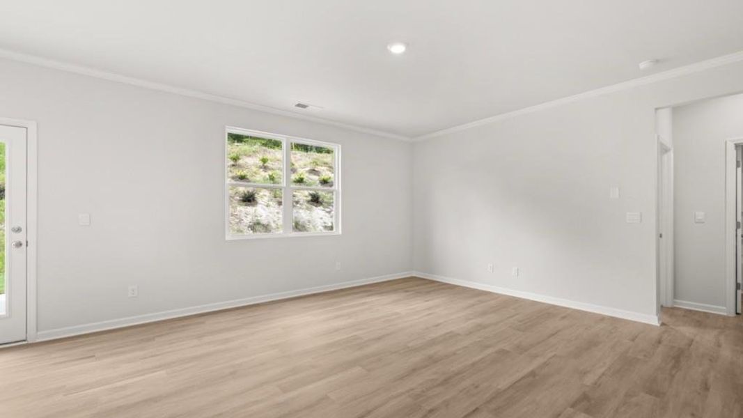 Spacious, unfurnished interior of a new home in South Wind, Union City (Image 15).