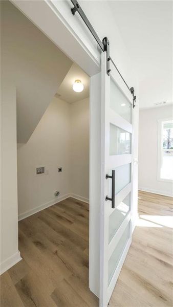 Spacious, unfurnished interior of a new home in , Rome (Image 20).