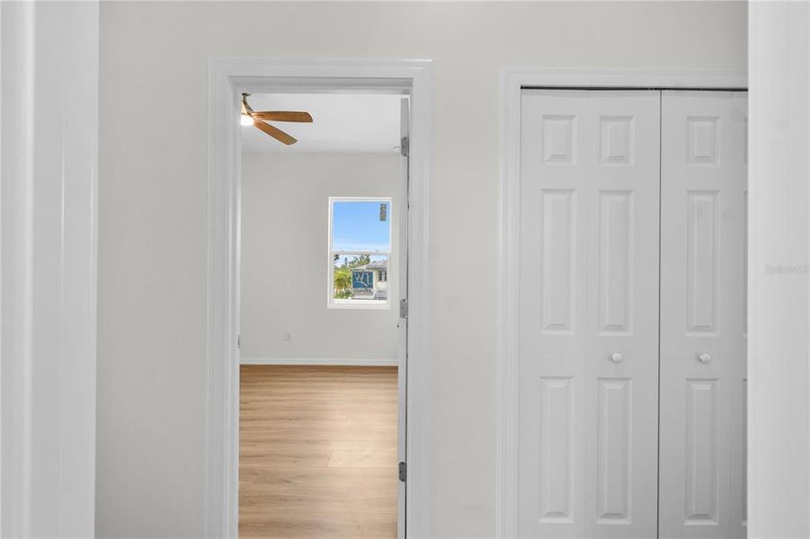 Spacious, unfurnished interior of a new home in , St. Petersburg (Image 45).