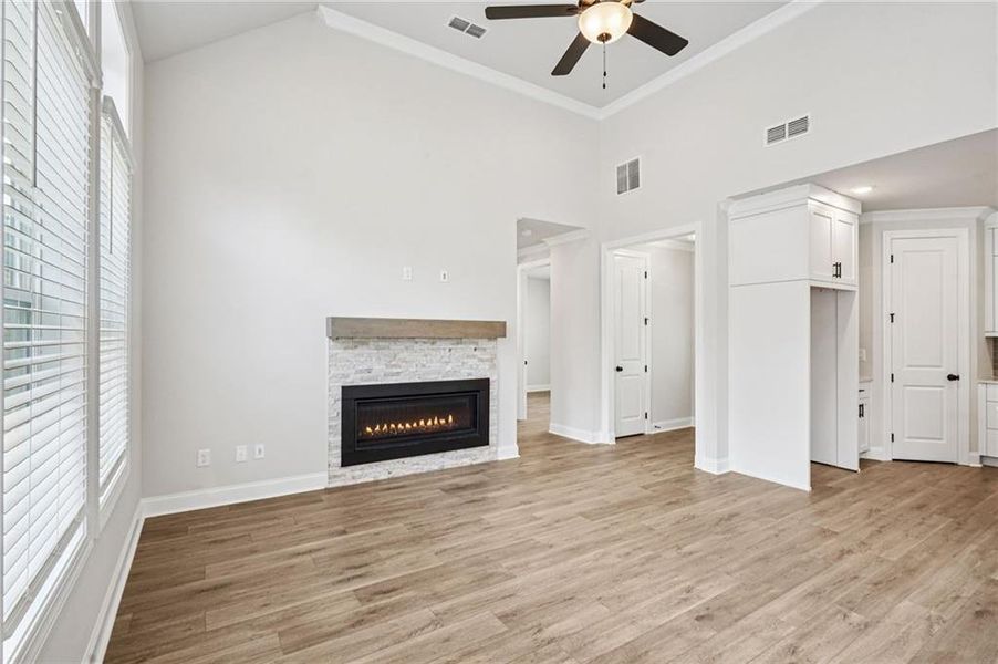 Spacious, unfurnished interior of a new home in Promenade at Sawnee Village, Cumming (Image 13).