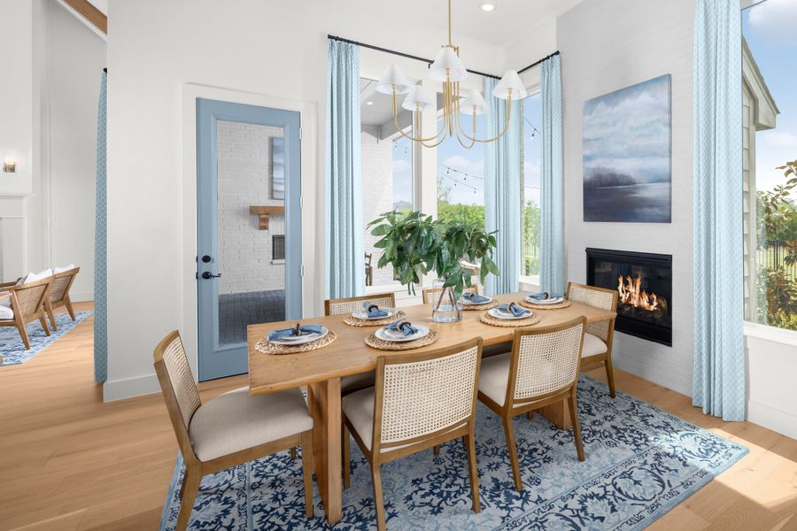 Furnished interior view inside a new home in Winding Creek, Rockwall (Image 11). Furnished interior view inside a new home in Winding Creek, Rockwall (Image 11).