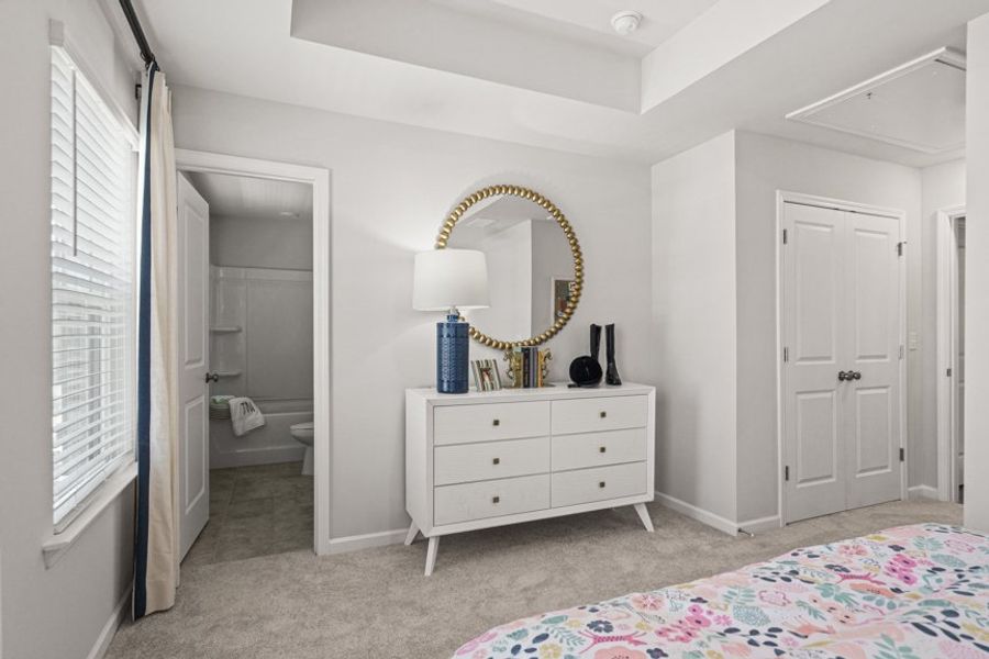 Furnished interior view inside a new home in Rosewood Farm, Lawrenceville (Image 38).