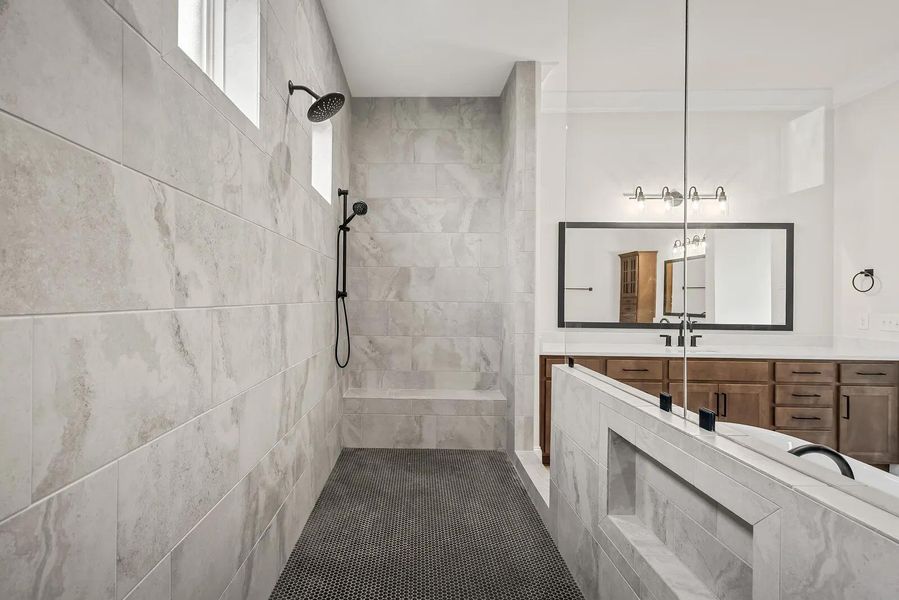 The Marabelle E Primary Suite Bathroom