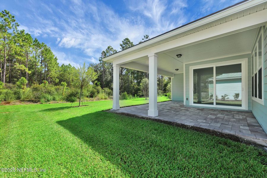 Front exterior of a new home in Del Webb Saint Johns, St. Johns, FL, highlighting curb appeal (Image 1). Front exterior of a new home in Del Webb Saint Johns, St. Johns, FL, highlighting curb appeal (Image 1).