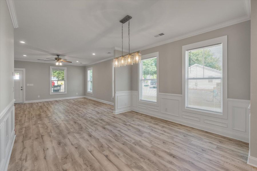 Spacious, unfurnished interior of a new home in , North Charleston (Image 20).