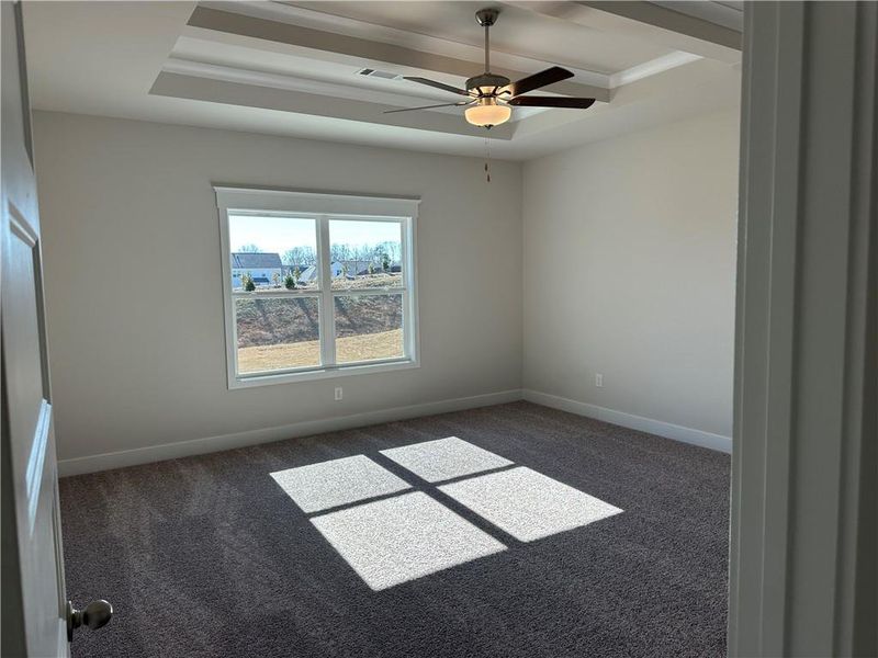 Spacious, unfurnished interior of a new home in Rosewood Lake Preserve, Hoschton (Image 26).