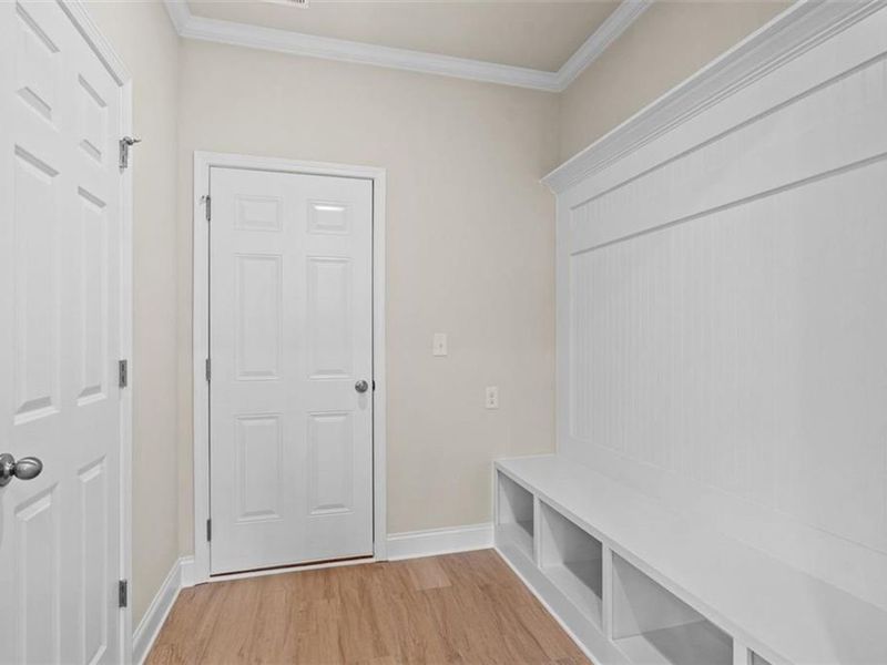 Spacious, unfurnished interior of a new home in Wehunt Meadows, Hoschton (Image 30).