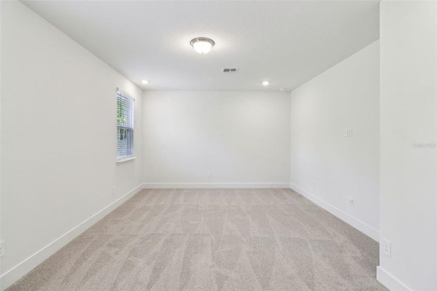 Spacious, unfurnished interior of a new home in Cyrene at Minneola, Minneola (Image 29).