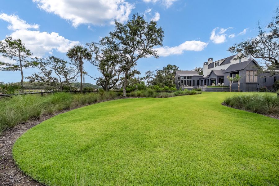 Natural landscape and outdoor views near in Charleston (Image 36). Natural landscape and outdoor views near in Charleston (Image 36).