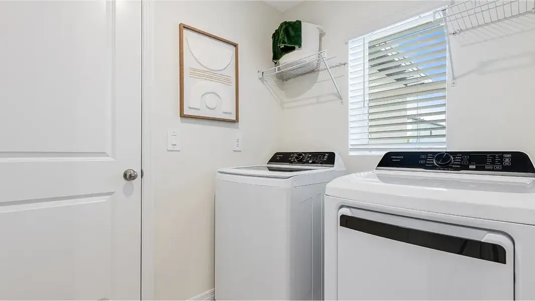 Florida CORE L002 Belmont Laundry F1 Base6 8 8 25 Florida CORE L002 Belmont Laundry F1 Base6 8 8 25