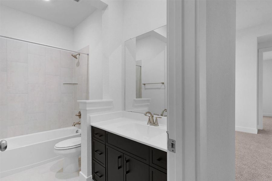 *REPRESENTATIVE PHOTO* *REPRESENTATIVE PHOTO*