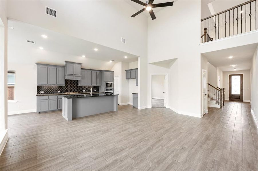 Furnished interior view inside a new home in Creekview Meadows, Pilot Point (Image 13). Furnished interior view inside a new home in Creekview Meadows, Pilot Point (Image 13).