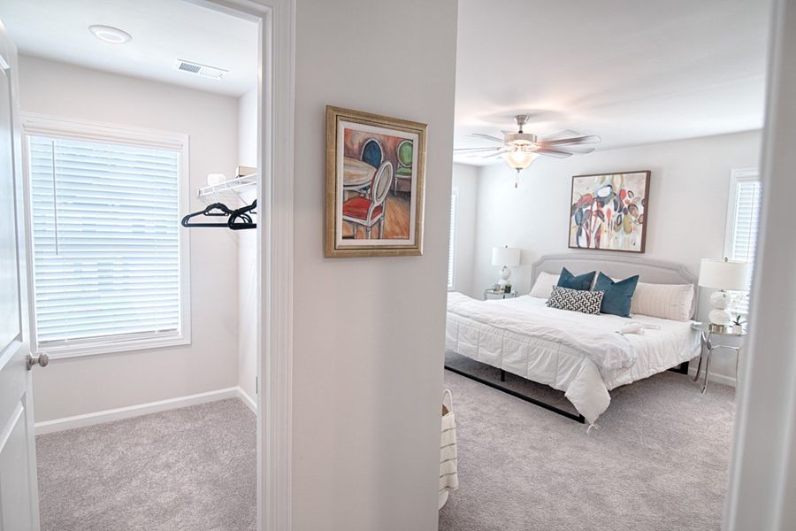 Representative furnished interior of a home built from the Cliffside by Hurricane Builders in Percival Village, Columbia (Image 13).