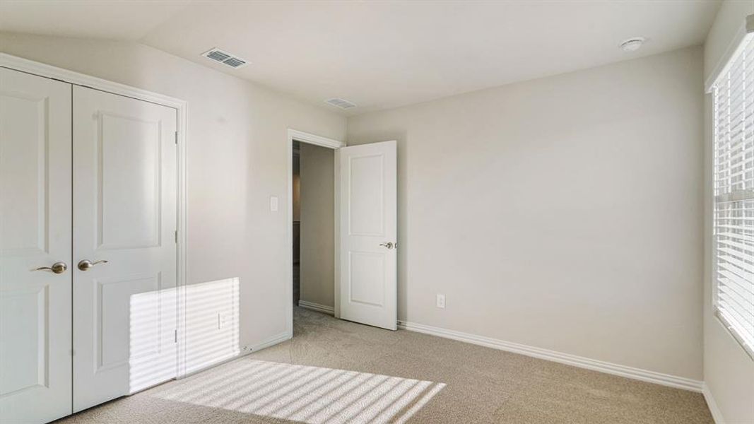 Spacious, unfurnished interior of a new home in Eastridge - Spring Series, McKinney (Image 26). Spacious, unfurnished interior of a new home in Eastridge - Spring Series, McKinney (Image 26).