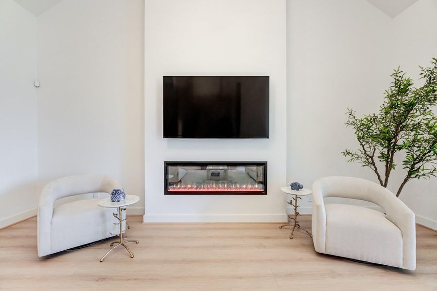 Furnished interior view inside a new home in , Missouri City (Image 11).