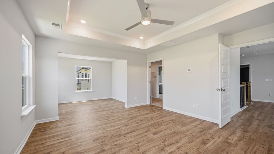 Spacious, unfurnished interior of a new home in The Gates at Pates Creek, Hampton (Image 28).