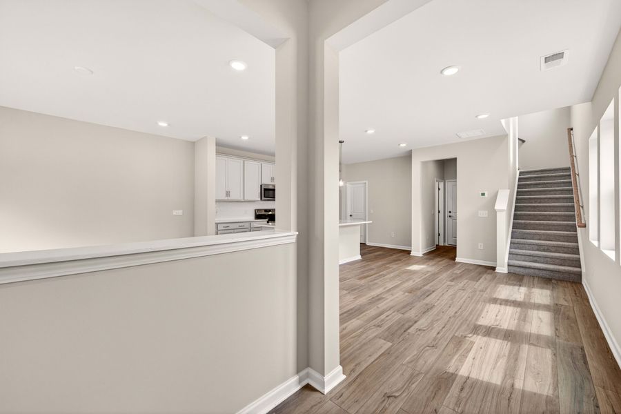 Spacious, unfurnished interior of a new home in Amplitude, Charlotte (Image 14).