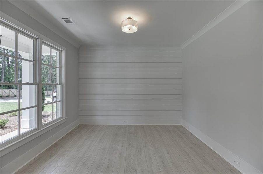 Spacious, unfurnished interior of a new home in , Buford (Image 51).
