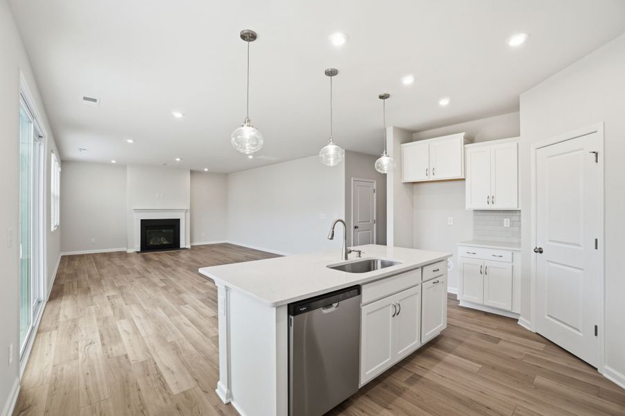 Furnished interior view inside a new home in Waxhaw Landing, Monroe (Image 6).