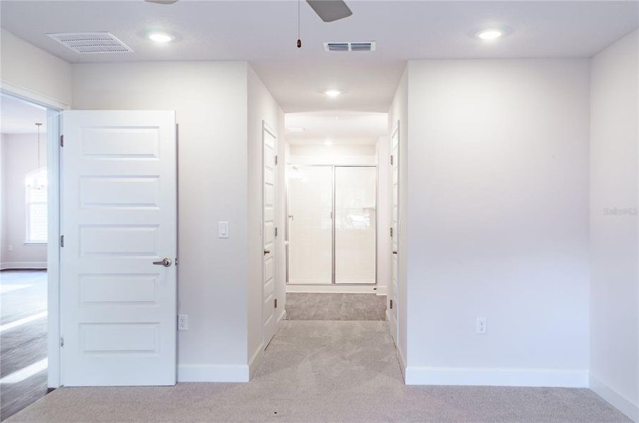 Spacious, unfurnished interior of a new home in , Palm Coast (Image 17).