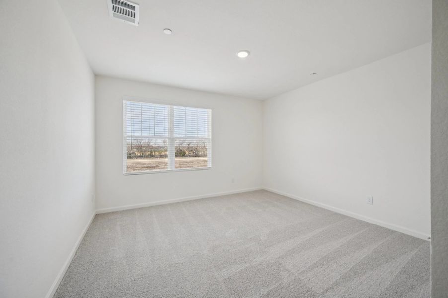 Representative unfurnished interior of a home built from the Rayne by Starlight Homes in Coyote Meadows, Anna (Image 24).